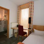 Hotell Rittmeister & Kraeuter-spa Adults Only Rostock